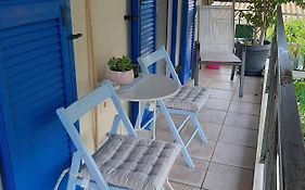 Theros Apartment